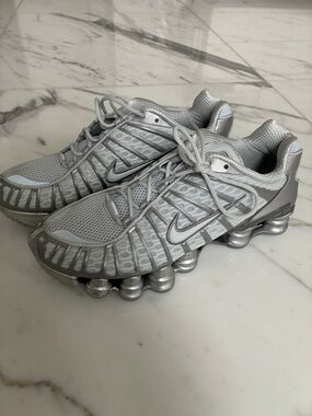 NWT Nike Silver Shox Running Sneakers